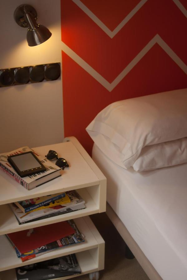 Hostal Santa Ana Colors Μαδρίτη Εξωτερικό φωτογραφία