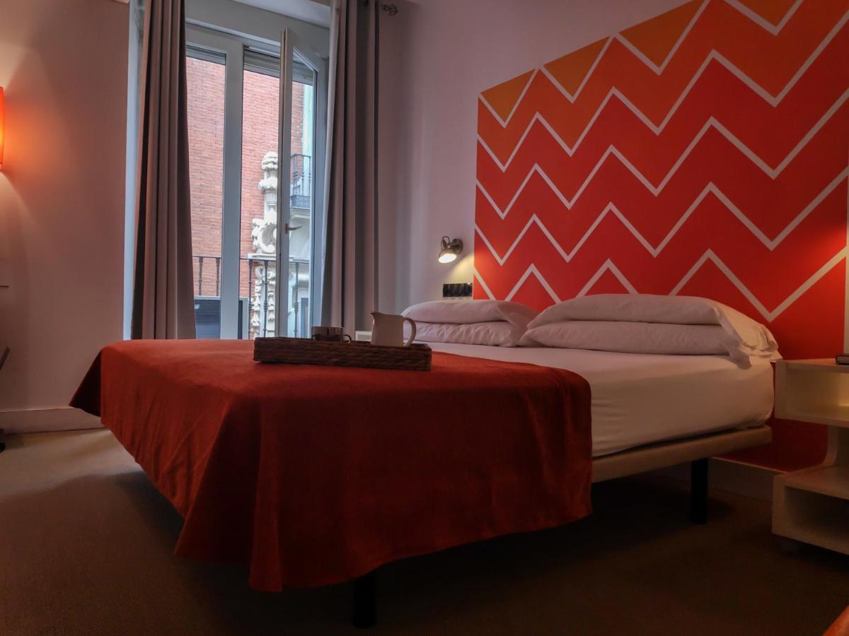 Hostal Santa Ana Colors Μαδρίτη Εξωτερικό φωτογραφία