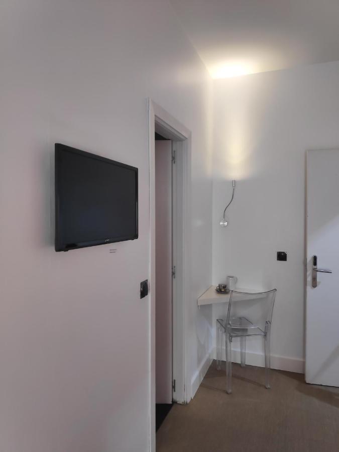Hostal Santa Ana Colors Μαδρίτη Εξωτερικό φωτογραφία
