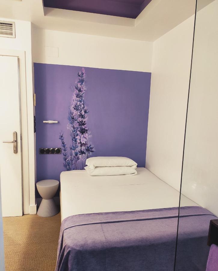 Hostal Santa Ana Colors Μαδρίτη Εξωτερικό φωτογραφία